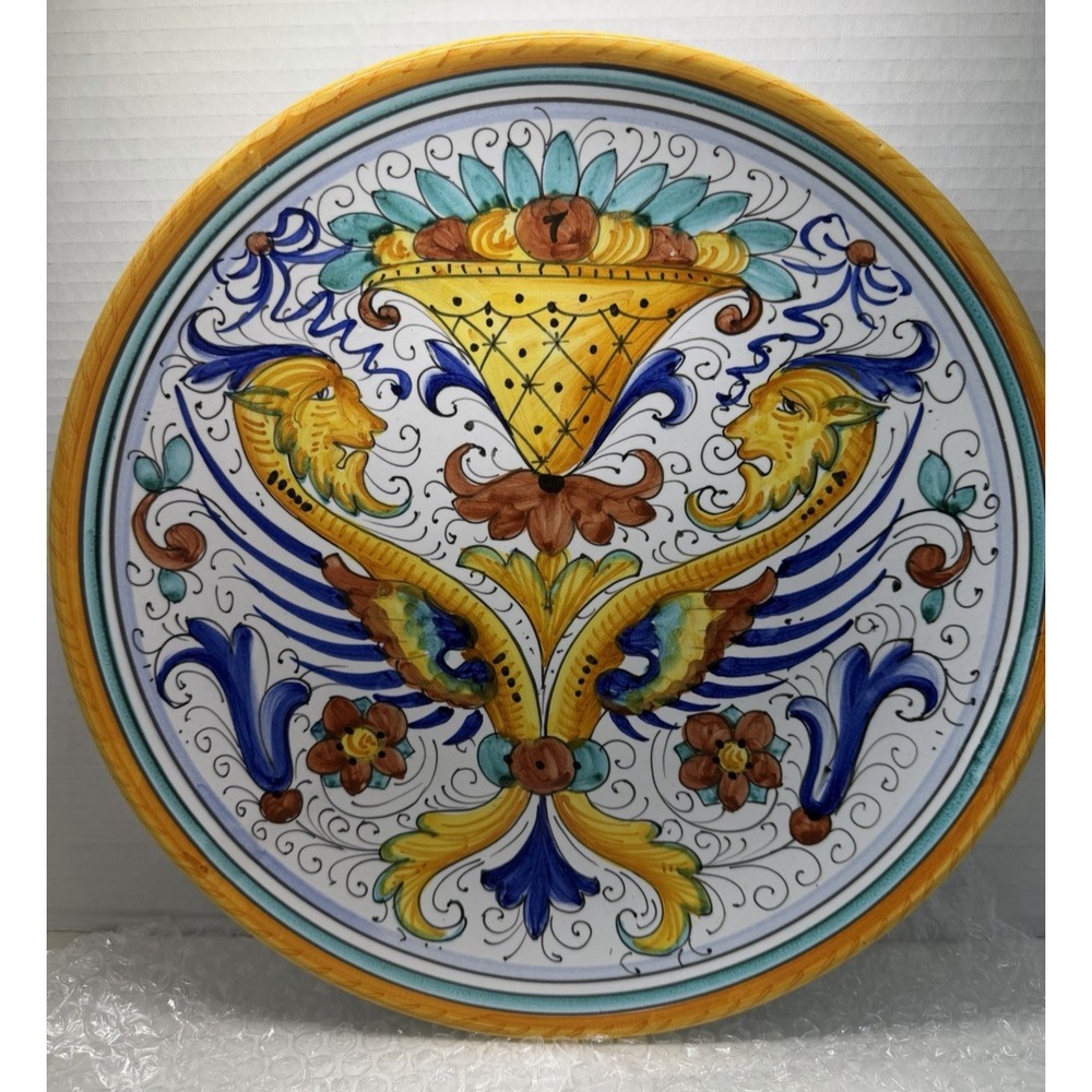 DERUTA ITALIAN ART POTTERY HAND PAINTED RAFFAELLESCO DRAGON 12" WALL PLATE CG47